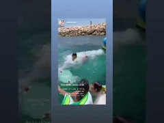 0.9 मिमी पीवीसी वाटर प्ले उपकरण नौका के लिए inflatable पानी स्लाइड कस्टम आकार inflatable नौका स्लाइड